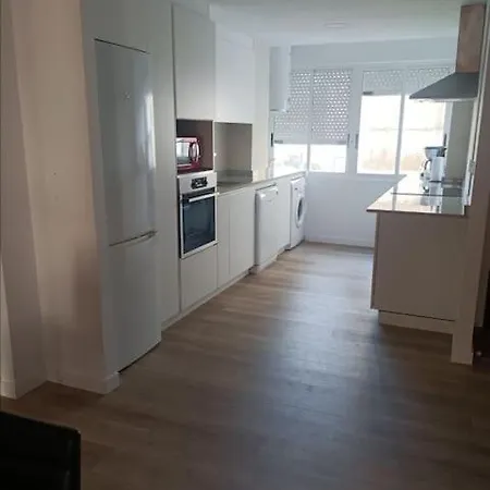 Piso Centrico Cerca De La Playa Apartment *