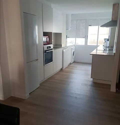 Piso Céntrico Cerca De La Playa Apartamento *